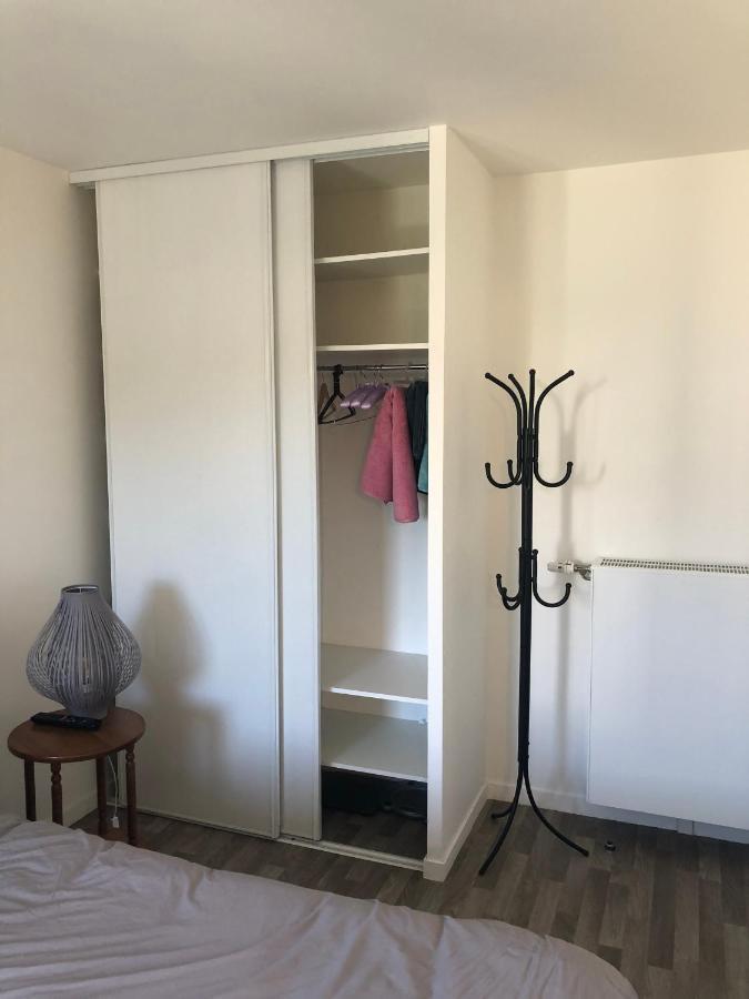 Grande Chambre 14 M2 Avec Salle De Bain Privative A Nanterre Prefecture Proche La Defense Arena Campus Sncf Et Paris Екстер'єр фото