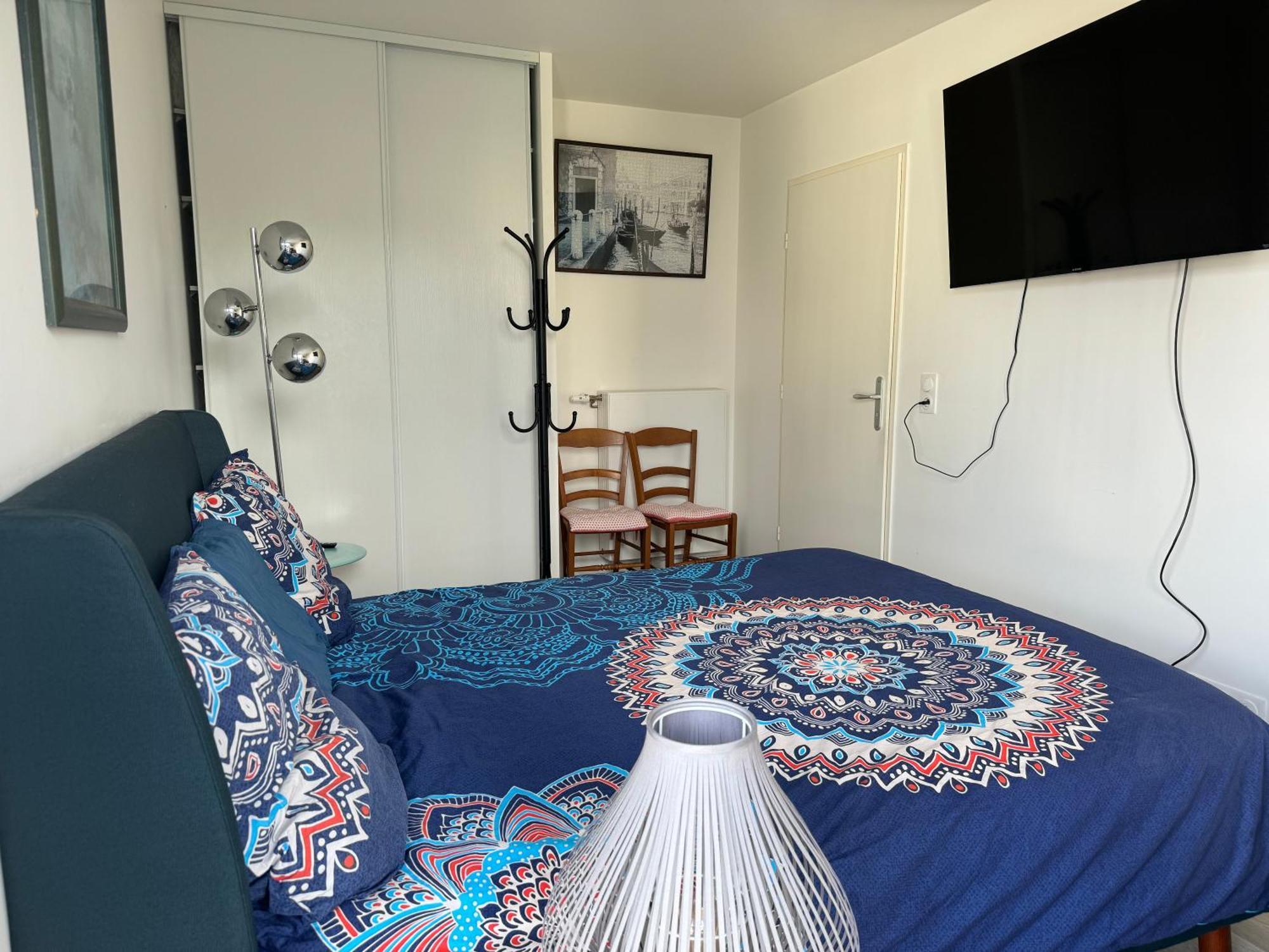 Grande Chambre 14 M2 Avec Salle De Bain Privative A Nanterre Prefecture Proche La Defense Arena Campus Sncf Et Paris Екстер'єр фото