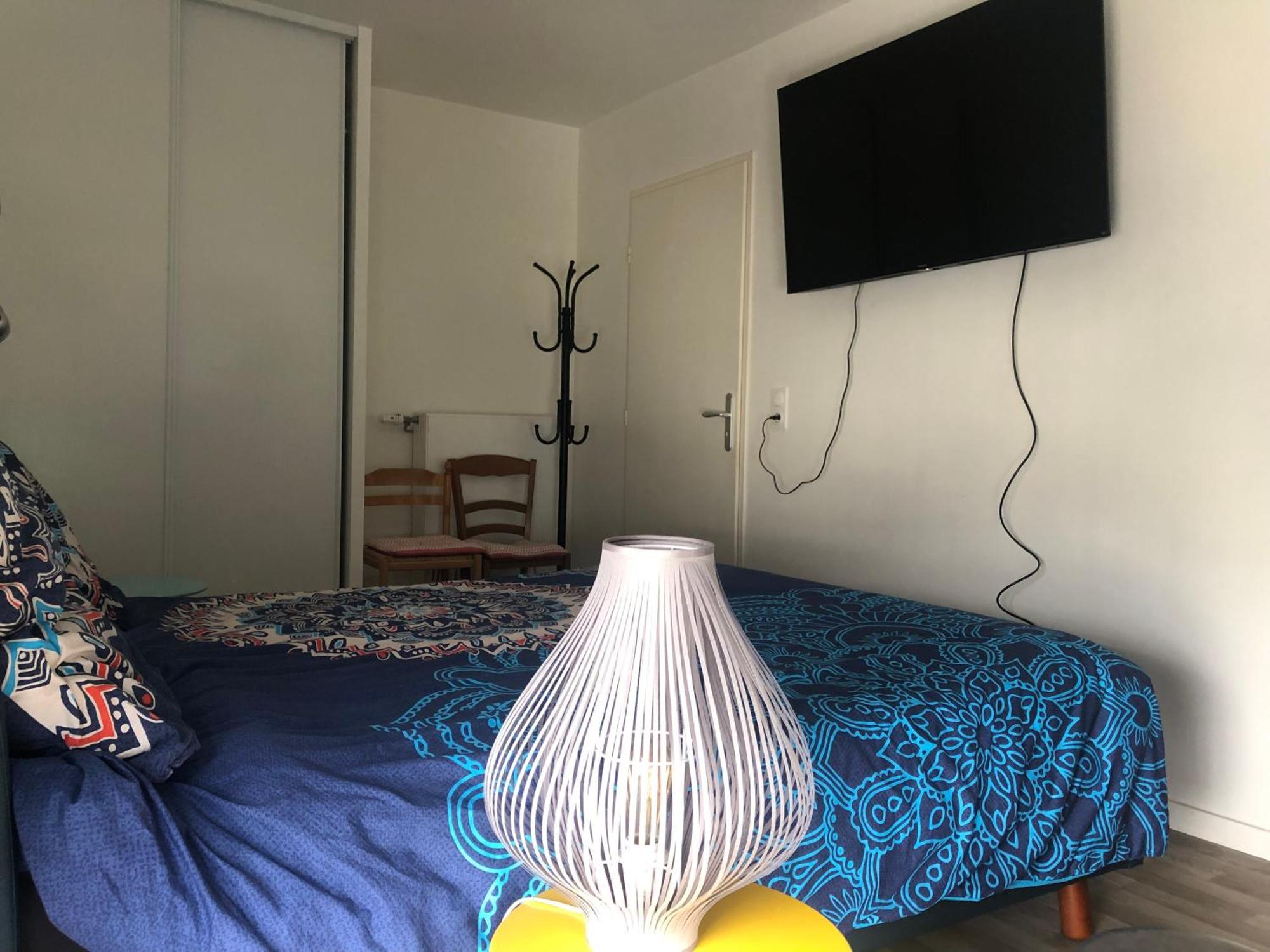 Grande Chambre 14 M2 Avec Salle De Bain Privative A Nanterre Prefecture Proche La Defense Arena Campus Sncf Et Paris Екстер'єр фото