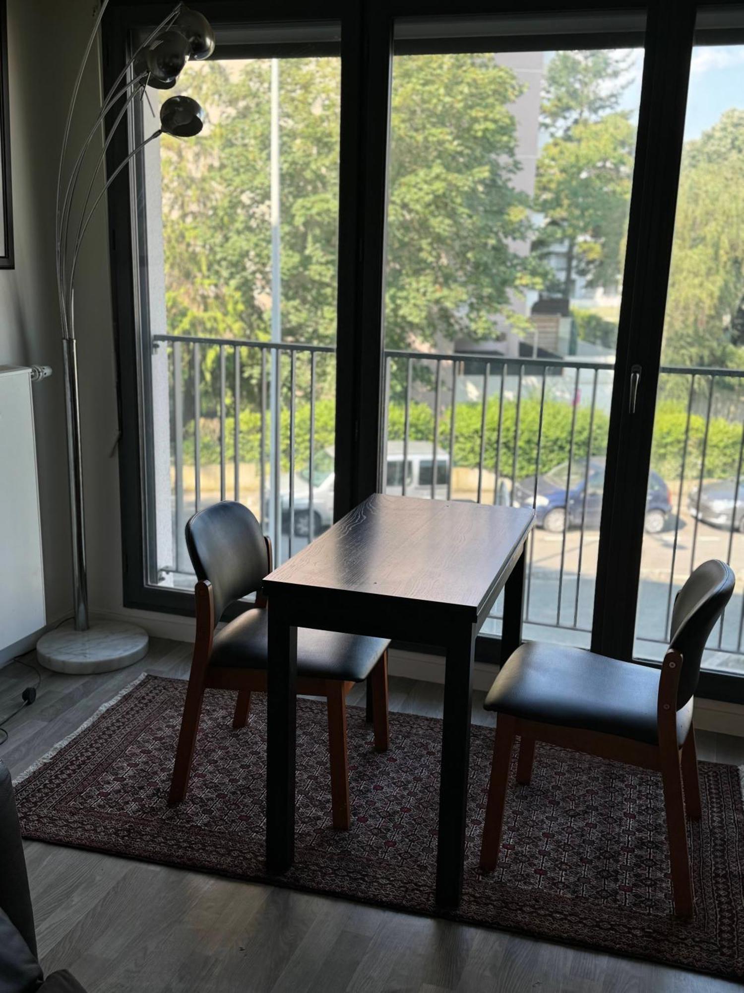 Grande Chambre 14 M2 Avec Salle De Bain Privative A Nanterre Prefecture Proche La Defense Arena Campus Sncf Et Paris Екстер'єр фото